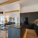 Beatrice Penthouse Beachloft Lägenhet