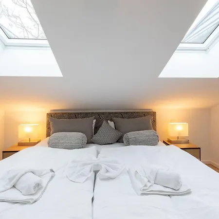 Beatrice Penthouse Beachloft *