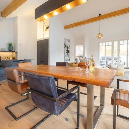 Beatrice Penthouse Beachloft Lägenhet